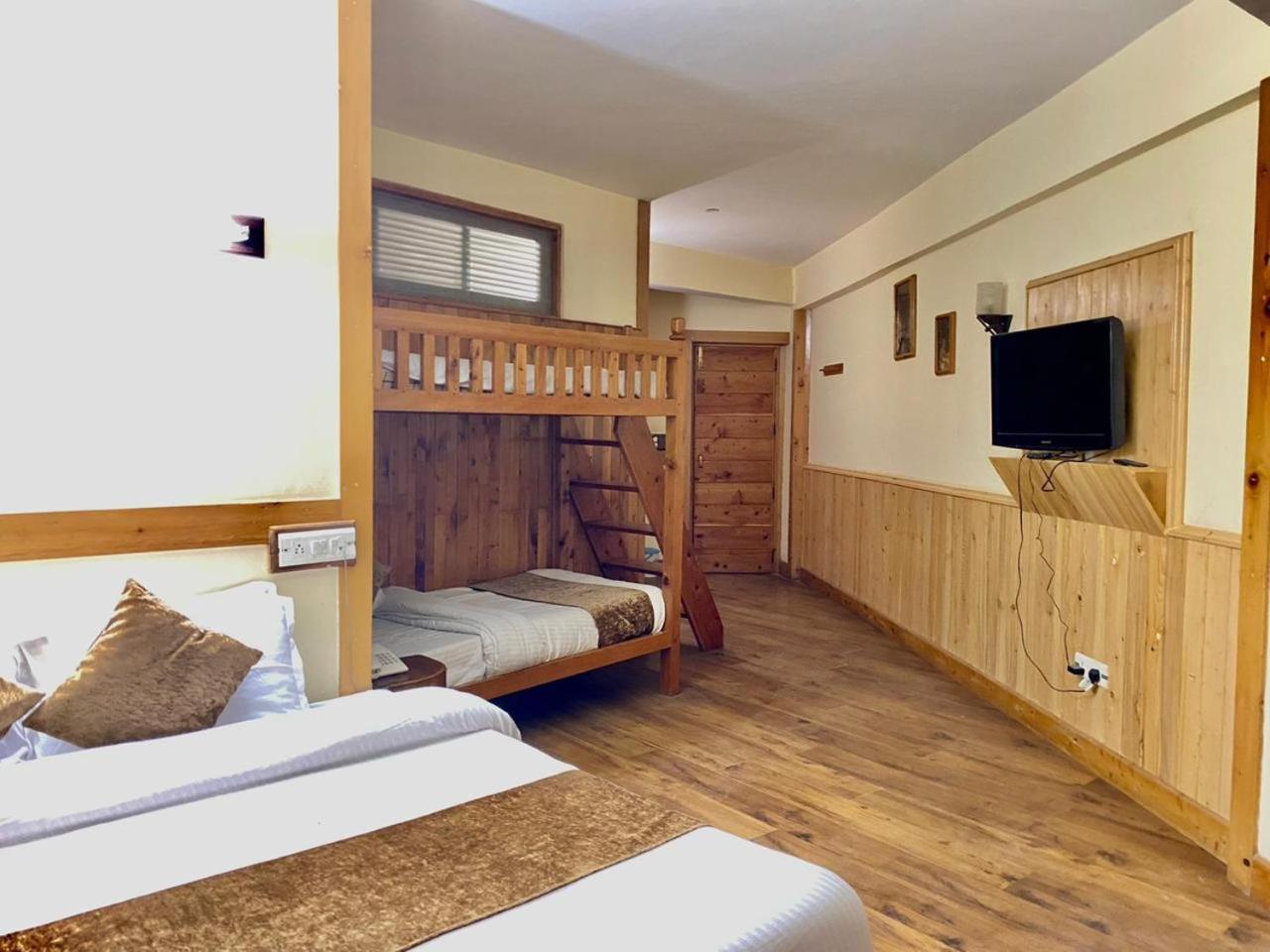The Vashisht, Manali - A Four Star Luxury Hotel Eksteriør bilde
