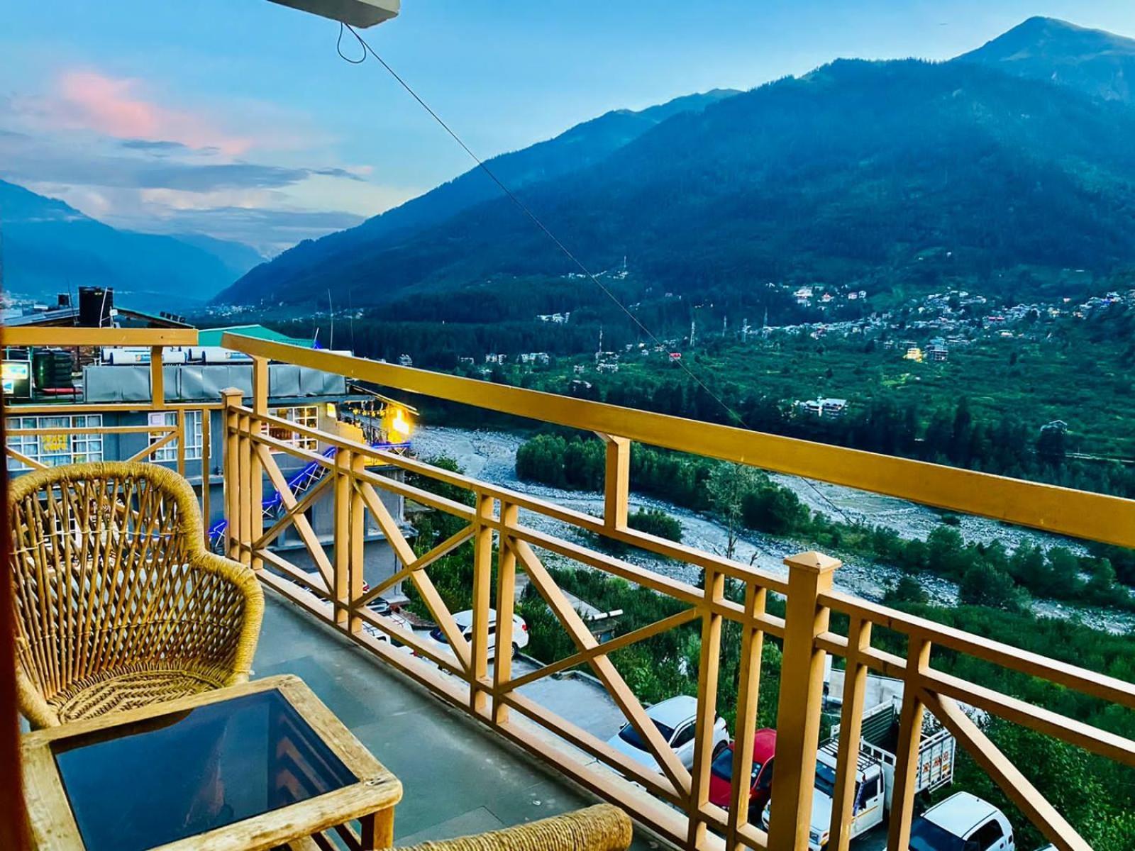 The Vashisht, Manali - A Four Star Luxury Hotel Eksteriør bilde